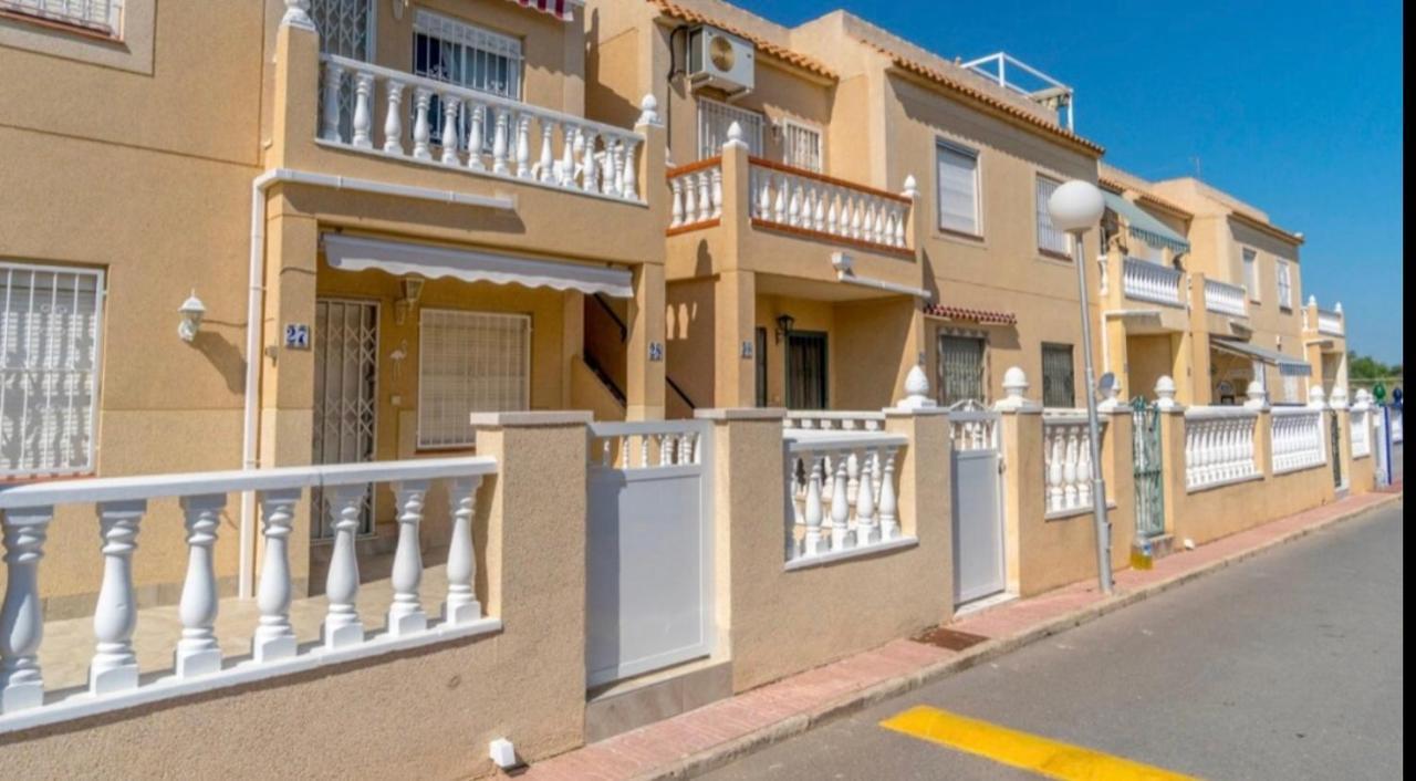 2 Bed Apartment In Paraje Natural Fase 1, Torrevieja Exterior photo